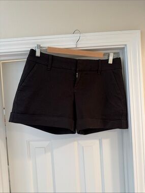 Classic Black Women's Hampton Cuffed Shorts